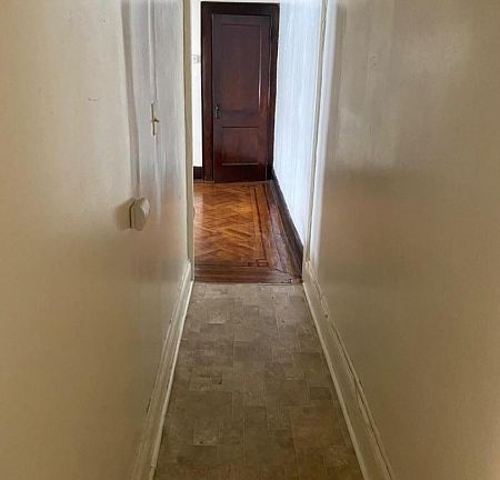 5th image of 739 Springdale Ave #2R