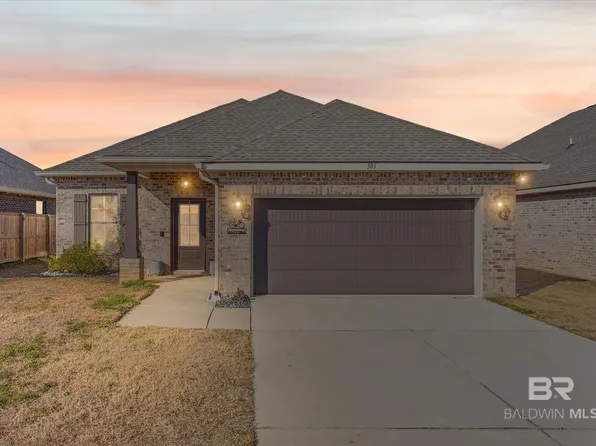583 Crackwillow Ave, Fairhope, AL 36532