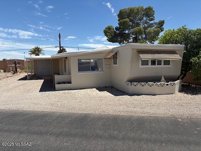 2nd image of 5565 W Rocking Circle St