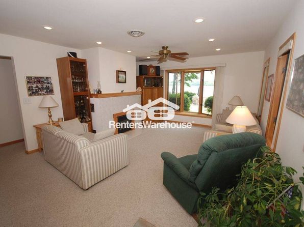 2310 N Lake Dr