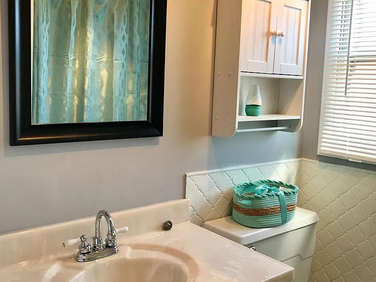 512 Washington Sq — Photo 18
