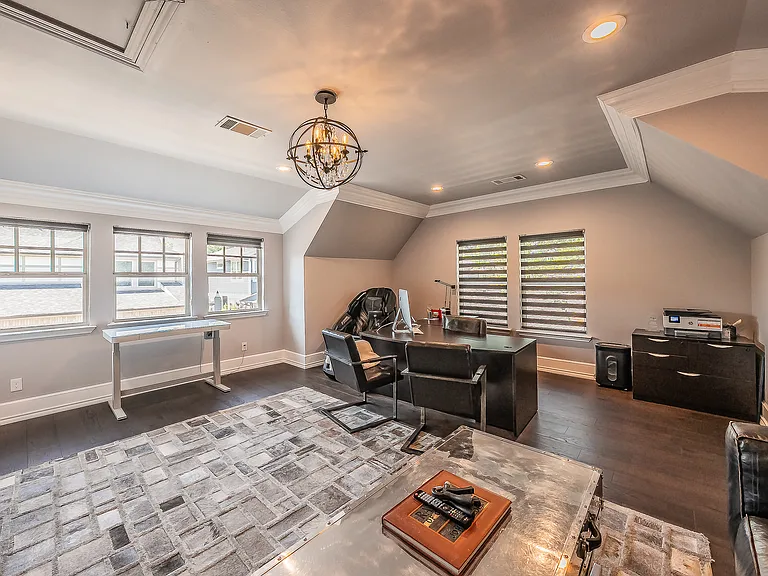 5543 Miller Ave — Photo 46
