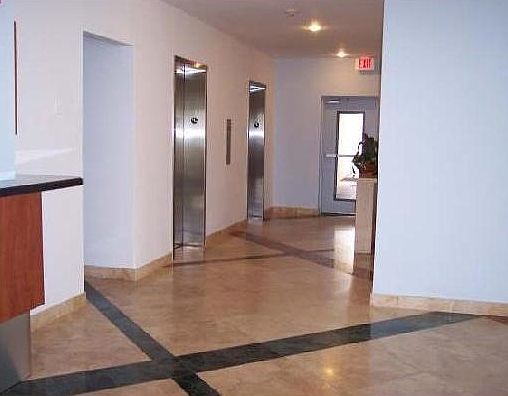 25 Bay Tower - Brickell