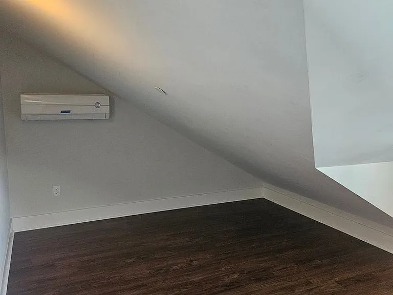 816 F Ave — Photo 22
