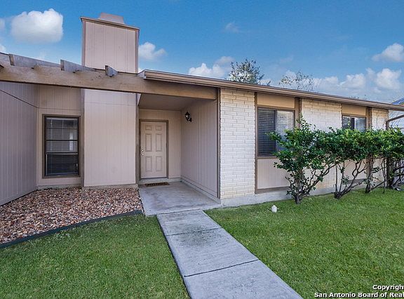 2nd image of 14142 Little Leaf Dr