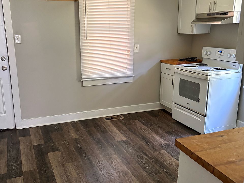 1st image of 412 Fewell St
