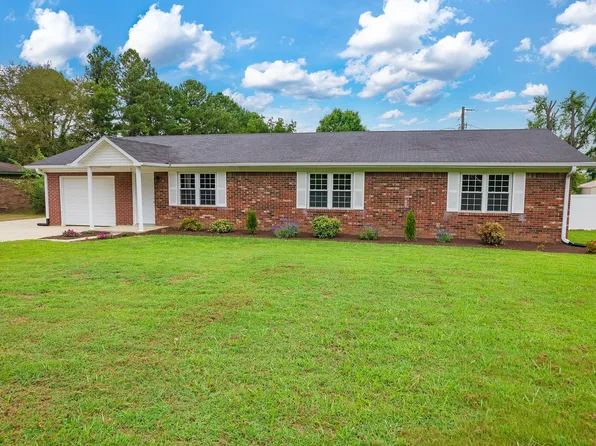 17 Milan Hwy, Humboldt, TN 38343