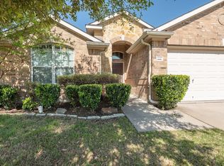616 Meandering Trl, Little Elm, TX 75068