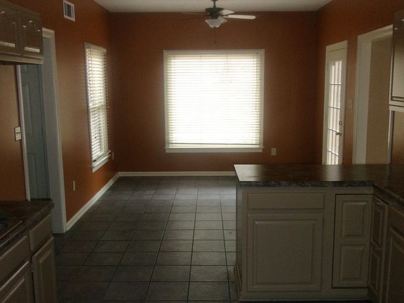 3rd image of 2664 Misty Brook Ln