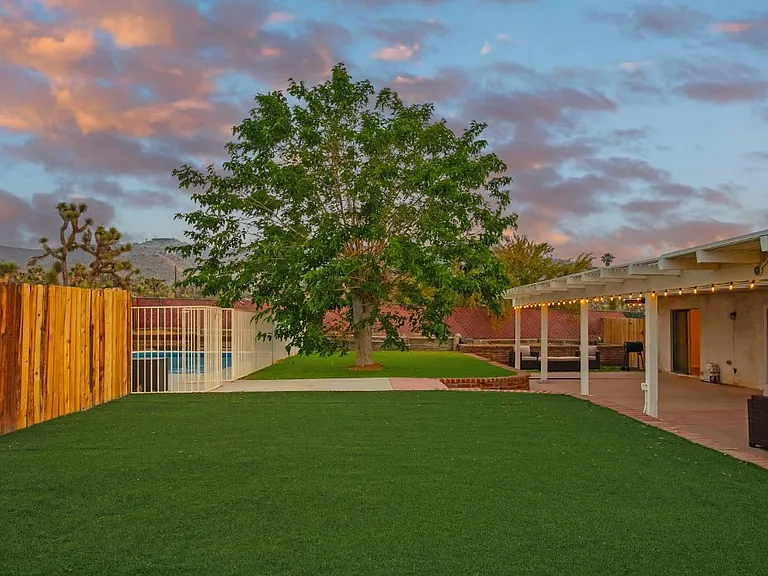 7607 Lucerne Vista Ave — Photo 43