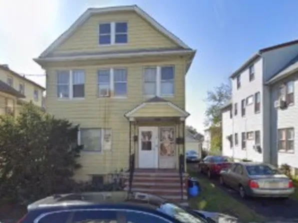 107 Palmer St, Passaic City, NJ 07055