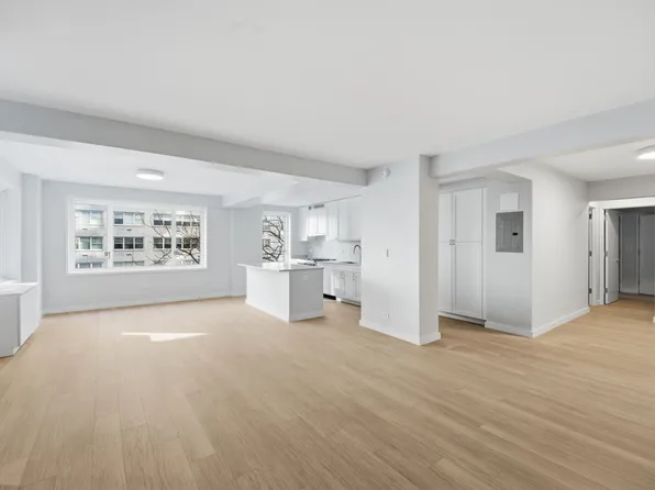 165 East 66th Street image 1 of 9