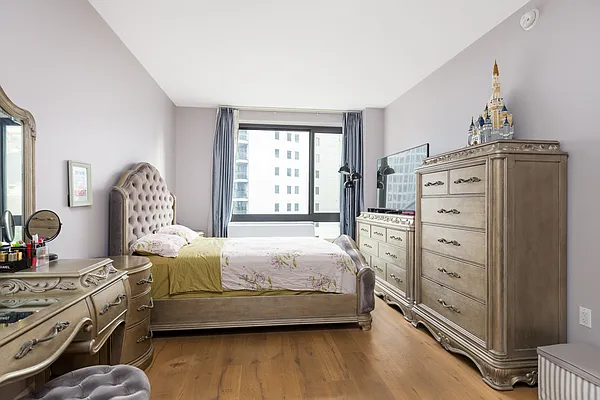 Rented by Compass | media 14