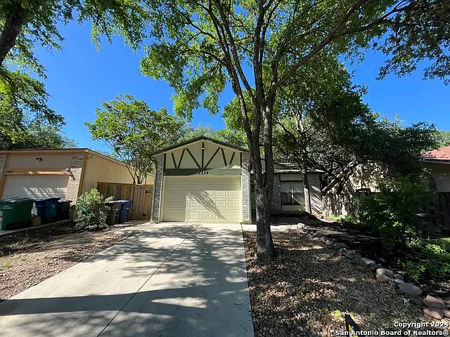 7339 Hunters Land — Photo 1