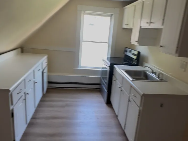 8 Arbella St #3 — Photo 8