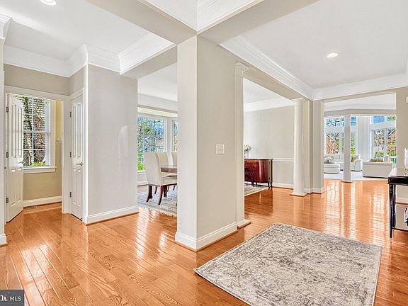 5th image of 9150 Moonstone Dr