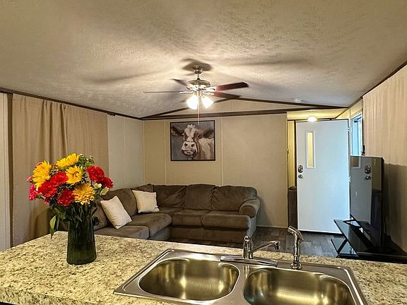 3rd image of 2800 Fort Worth Dr Trailer 170