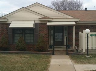 40738 Newport Dr, Plymouth, MI 48170