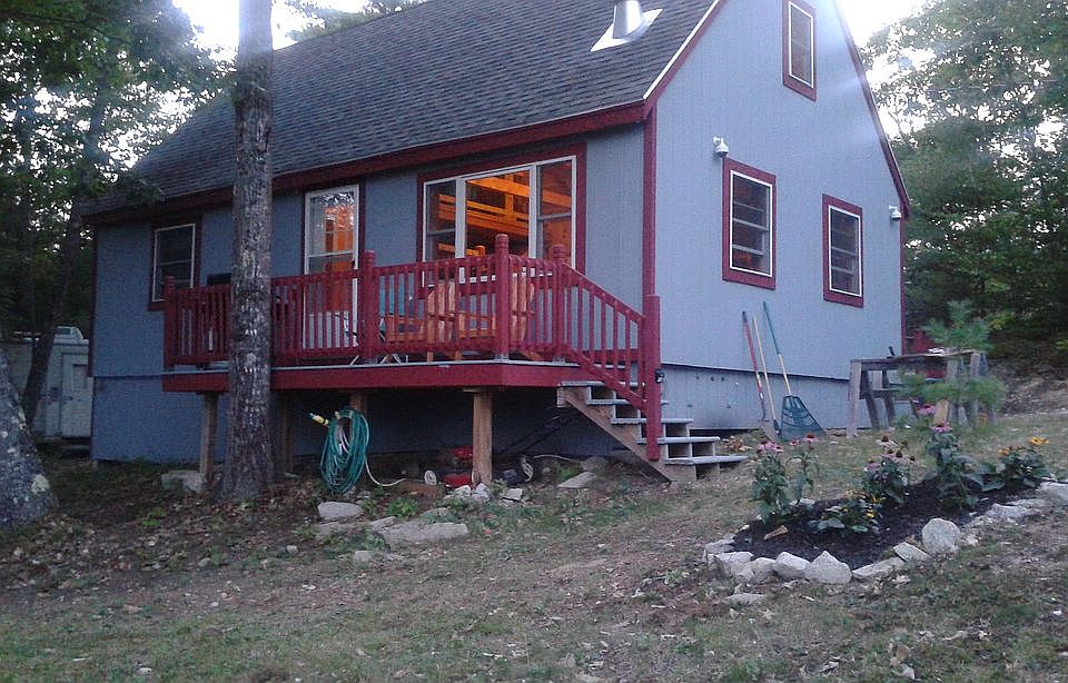 1st image of 70 Sunny View Dr