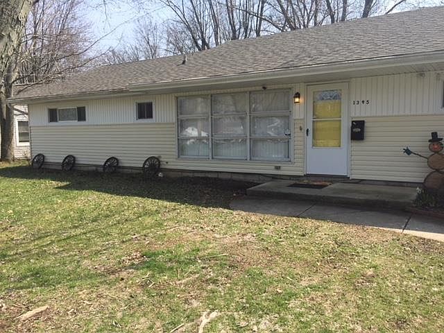 1st image of 1395 E Trachsel Ave