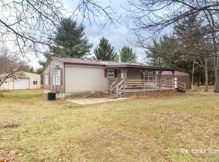 924 Sixteen Mile Rd, Kent City, MI 49330