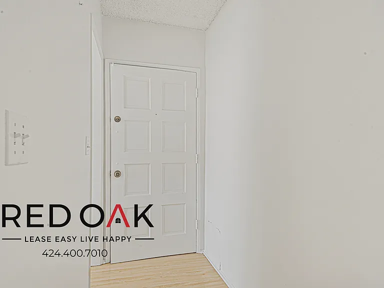 2065 Rodney Dr #103 — Photo 10