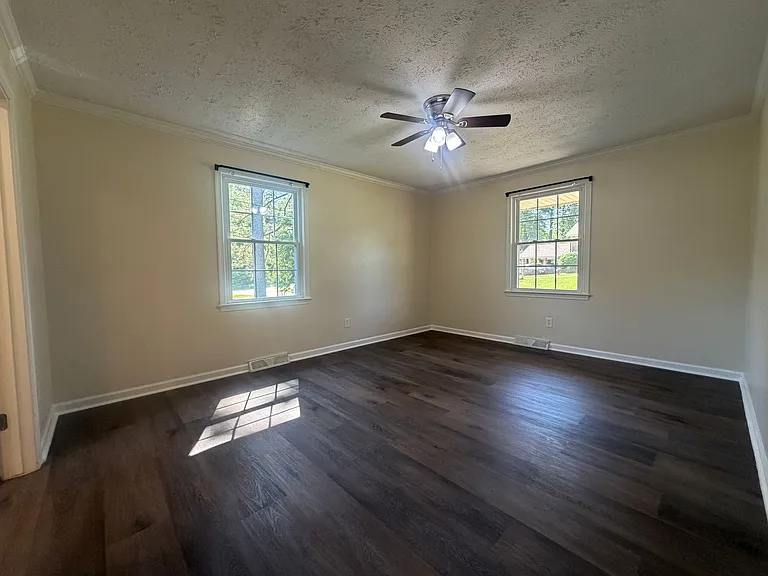 2703 Toronto Ln — Photo 13