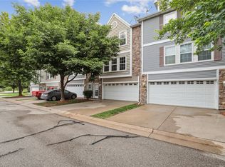 355 NE Sandalwood, Waukee, IA 50263
