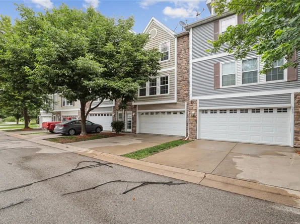 355 NE Sandalwood, Waukee, IA 50263