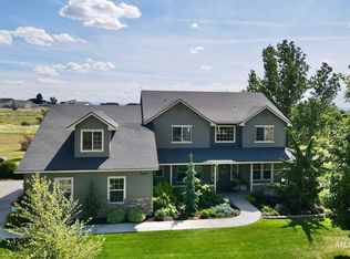 9299 Kemp Rd, Middleton, ID 83644