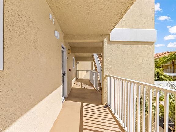 3rd image of 8274 Key Royal CIR #1022
