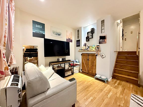 2nd image of 235 E 33rd St APT 8