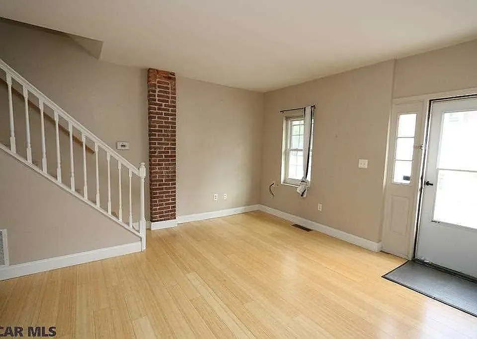 2 bed, 864 sqft, $1,250 — Photo 4