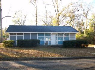 405 W Beers St, Poplarville, MS 39470