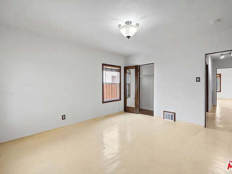 609 Padilla St — Photo 16