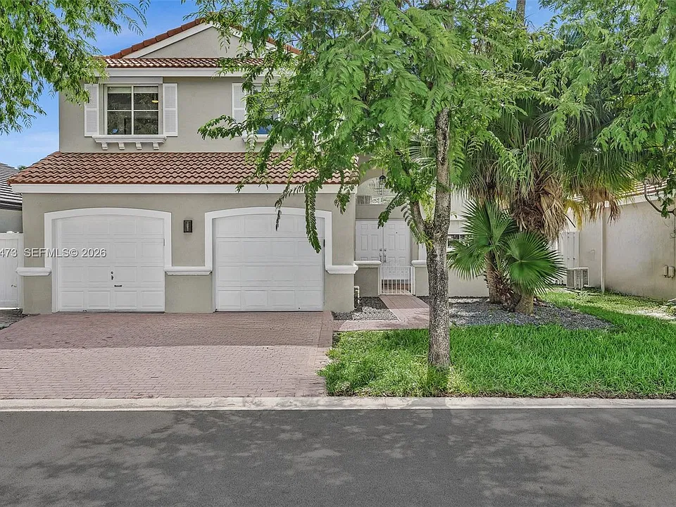3340 SW 50th St
