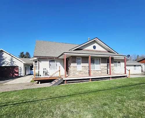 1005 N 3rd St E #1 Photo 1