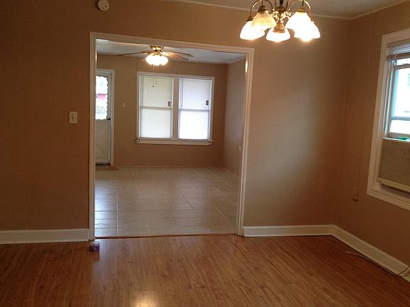 3rd image of 2102 4th Ave N