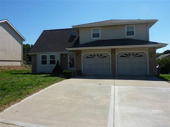 1st image of 7307 Erika Ct