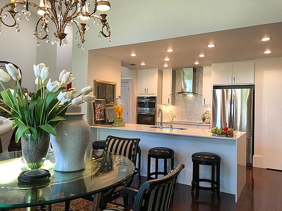 4th image of 115 Grand Cheniere Dr