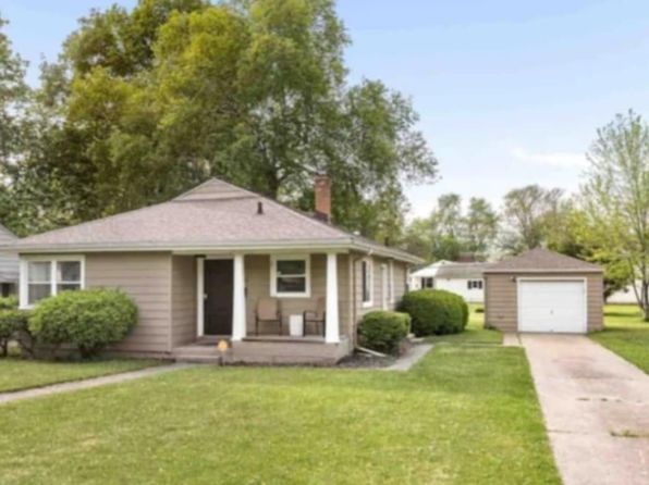 1717 Rockne Dr