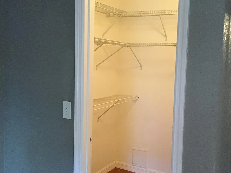 1438 El Paso Ave — Photo 9