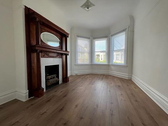 4th image of 1021 Greenwich St #6