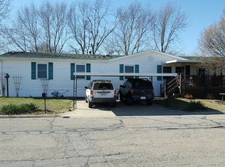 4703 SE Mercier St, Topeka, KS 66609