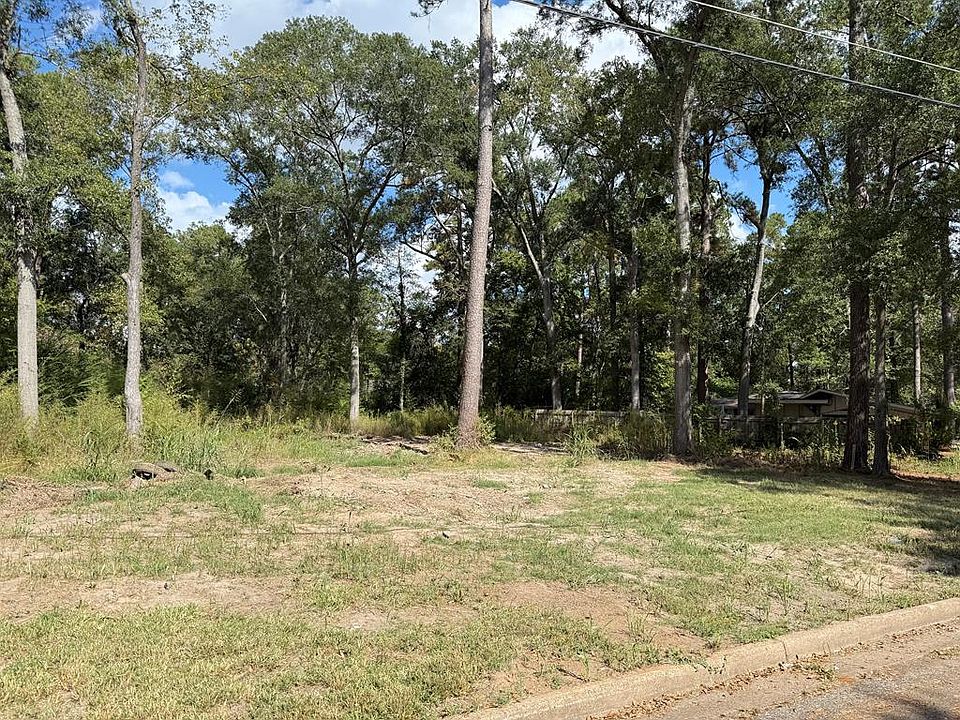 1st image of Pid 159834 Broadmoor Dr