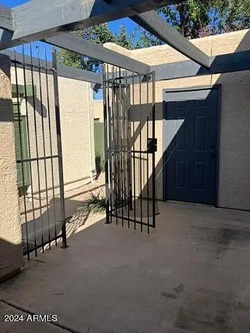 2 bed, 2.0 bath, 987 sqft, $1,750 — Photo 3