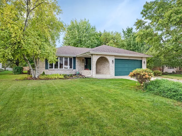 1108 Kensington St, Shorewood, IL 60404