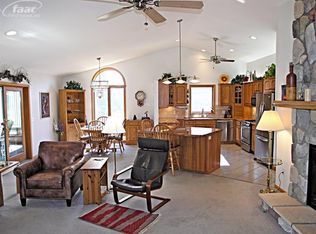 10463 Hill Rd, Goodrich, MI 48438