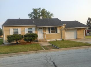 1623 Dearborn St, Crest Hill, IL 60403