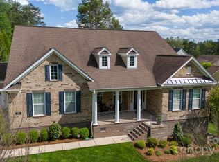 368 Monteray Oaks Cir, Fort Mill, SC 29715